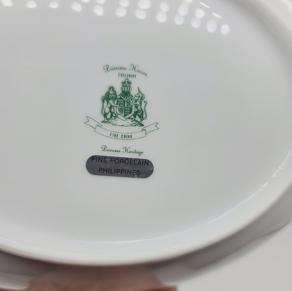 Vintage Princess House Princess Heritage Vegetable Serving Bowl  Oval Gold Rim - Picture 5 of 5